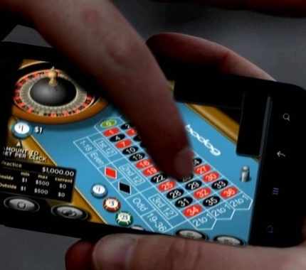 Gambling, slot machine e casinò: aghi di una bilancia che pende sullo Stato