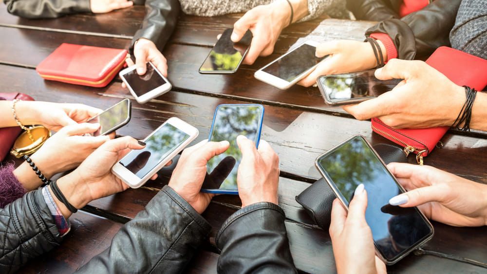 Giovani, social e piattaforme di gioco online ai tempi del Covid-19